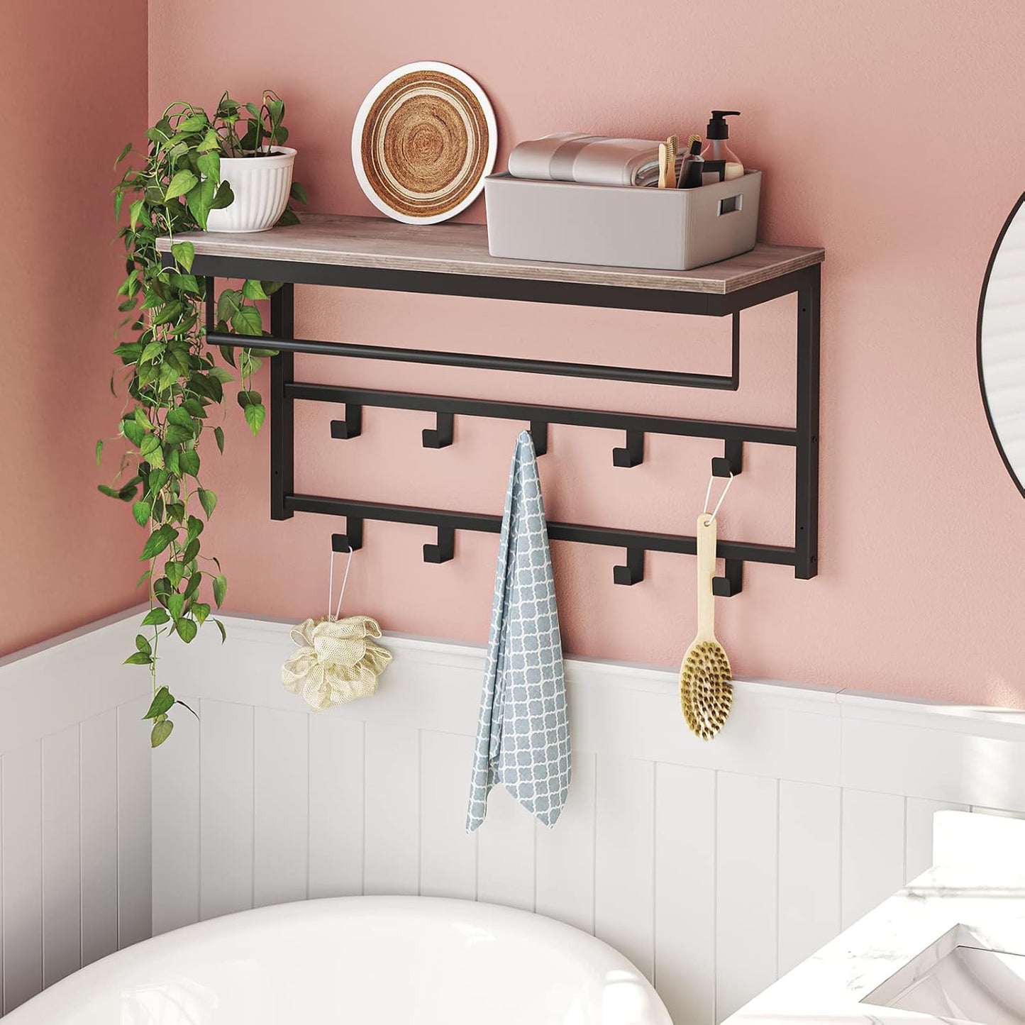 Knagerække på væggen