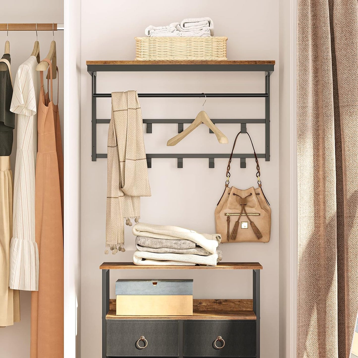 Knagerække på væggen